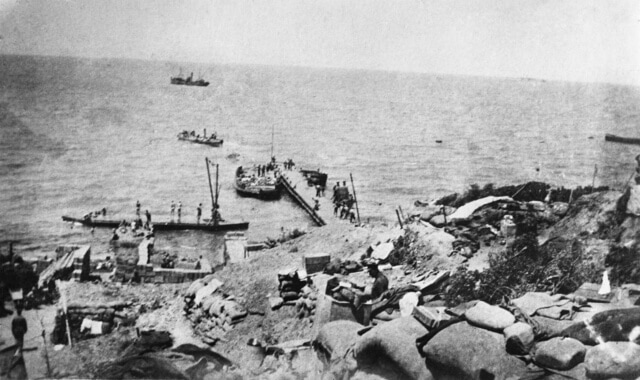 ANZAC Q&A - How did the men get to Gallipoli?