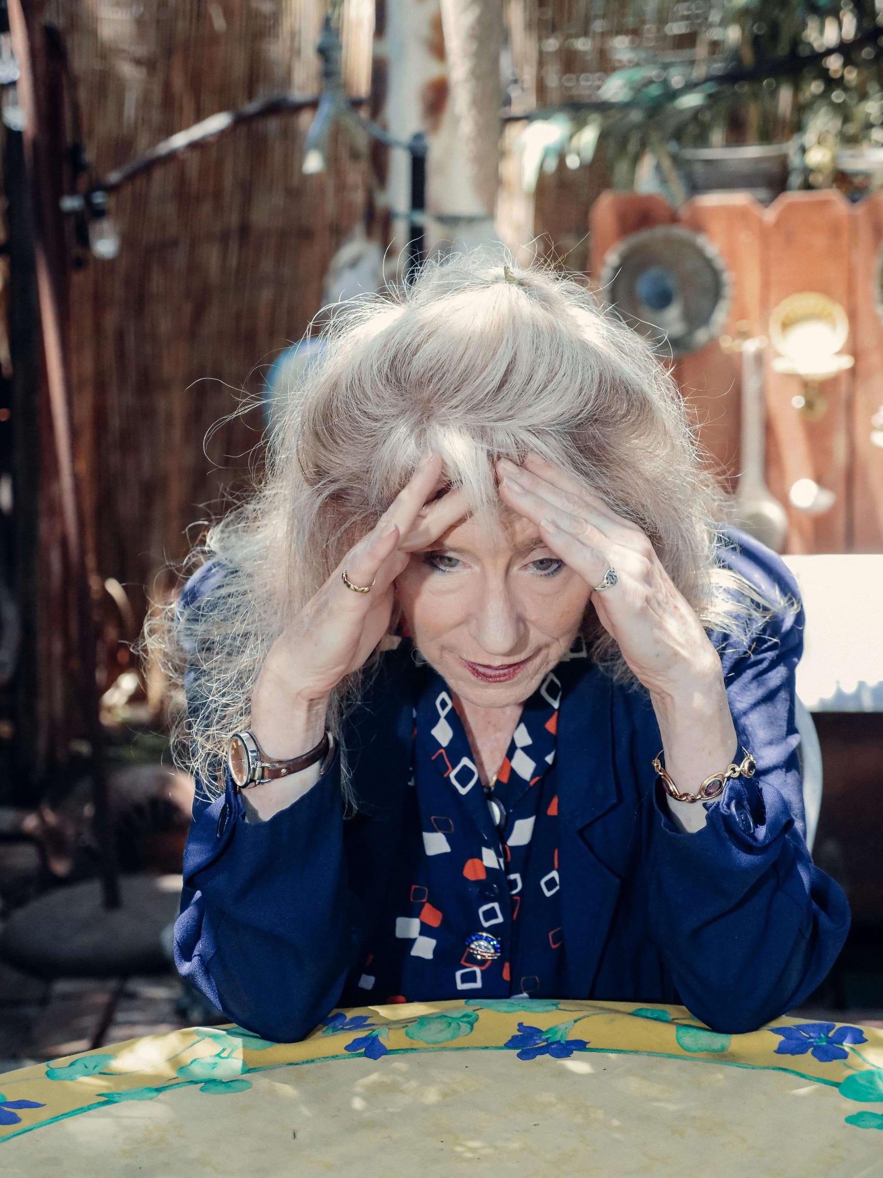 The Caregiver Guide - Supporting Seniors with Anxiety and Depression