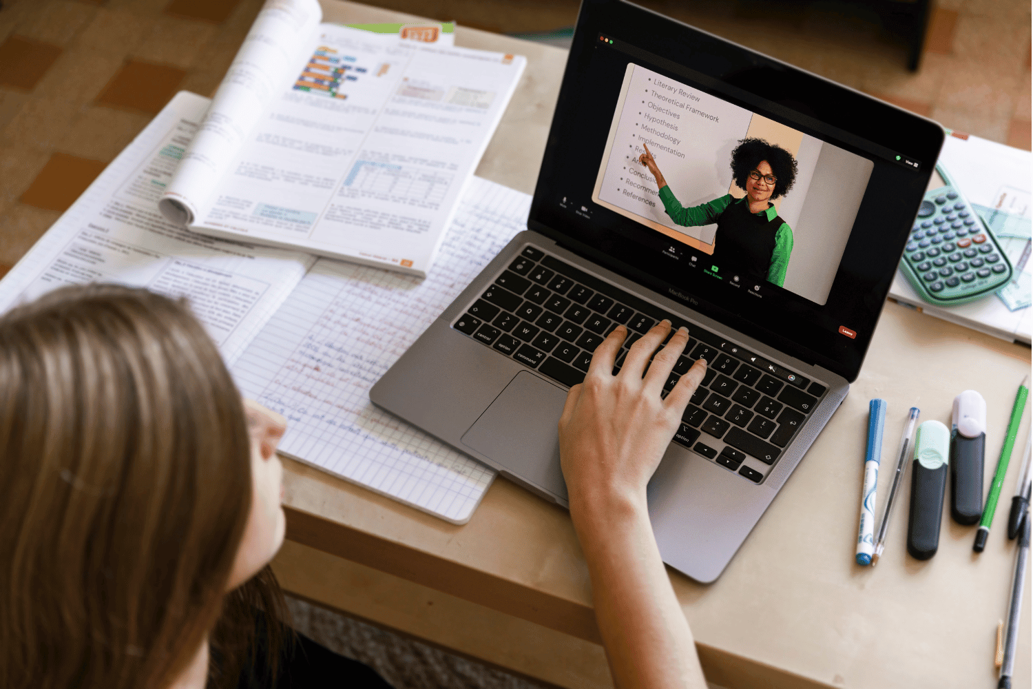 Can You Earn College Credit Online Without Attending Live Lectures?