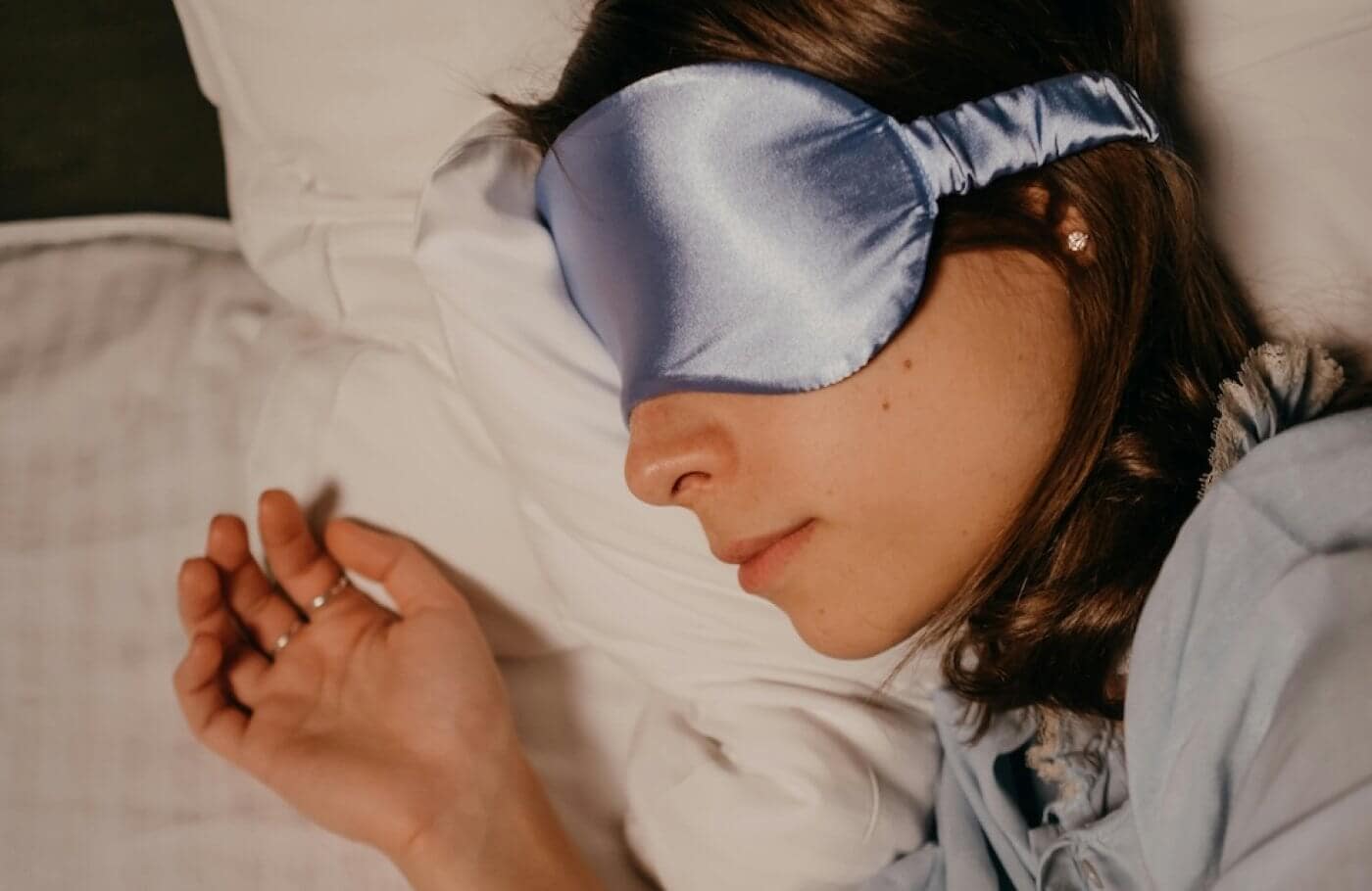 提升睡眠品質的 5 個關鍵習慣，搭配這 5 個小技巧，睡得更深更快！