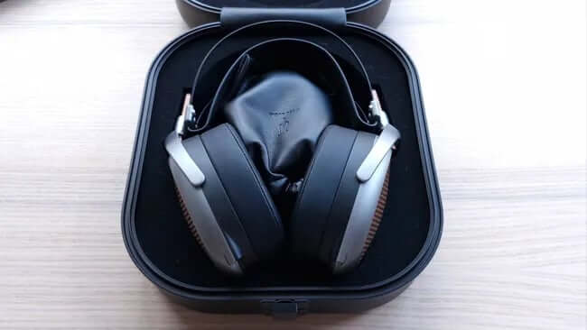Meze Audio Poet