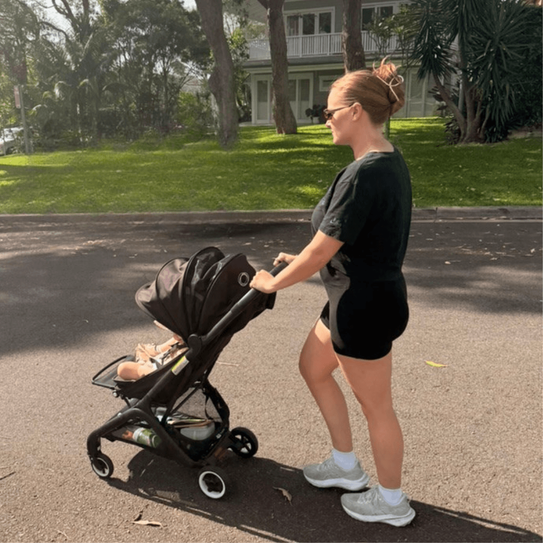 THE MISSING PIECE OF POSTPARTUM RECOVERY: WHY
SEEING A WOMEN'S HEALTH PHYSIO MATTERS