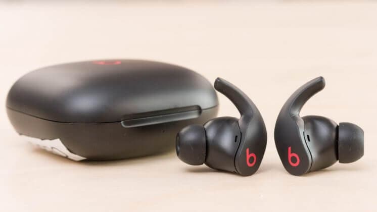 Compact and stylish Beats earbuds lineup