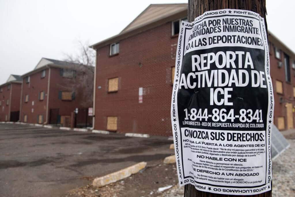 Anti-ICE flyer outside the Aurora, Colorado slumblock linked to Tren de Aragua