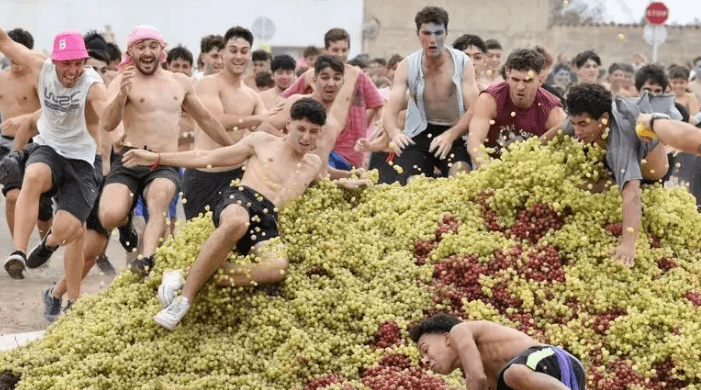 September on Mallorca: A Month of Celebration and Serenity