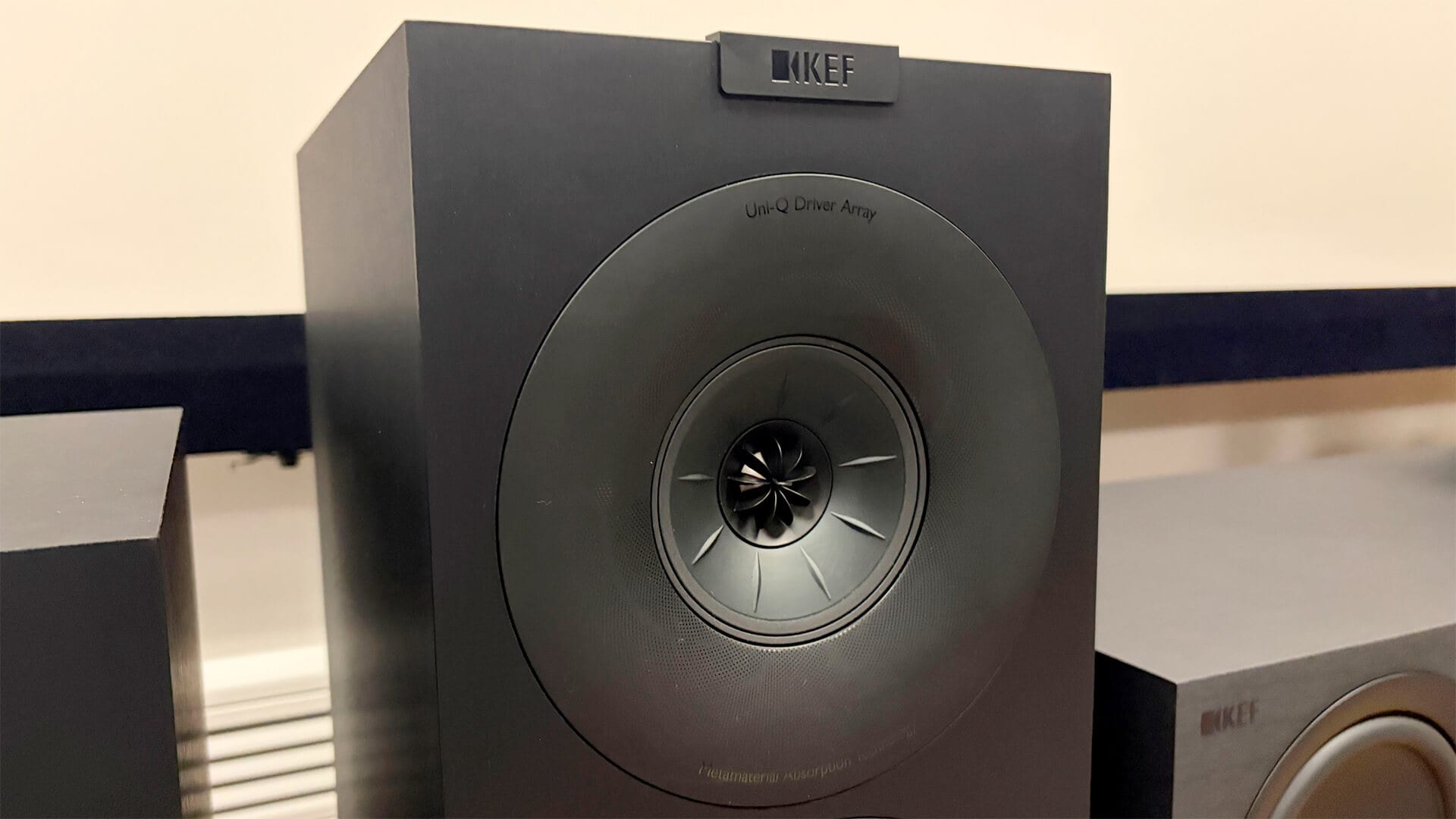 KEF Q Concerto Meta 5.1 detail of Uni-Q driver