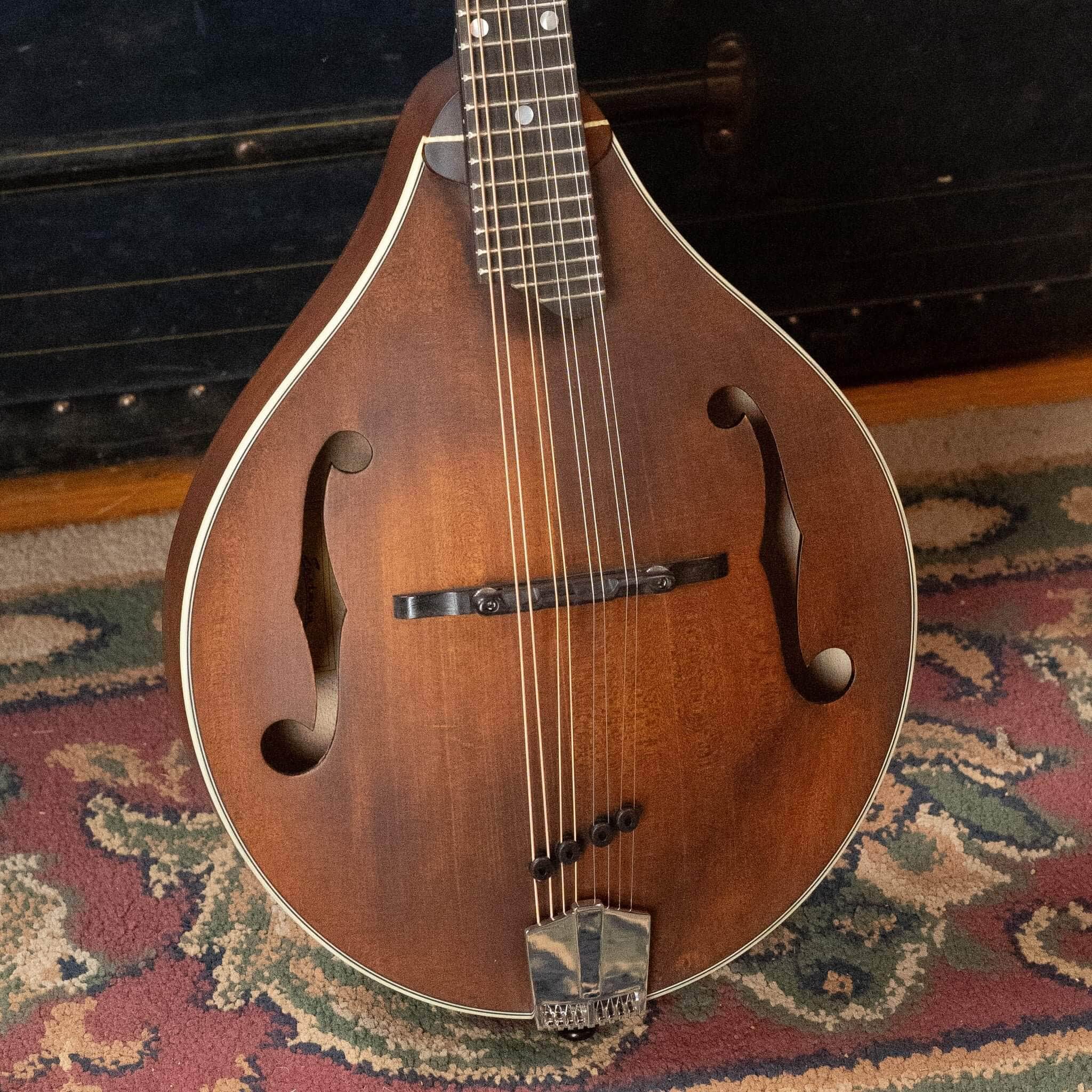 Mandolin Under $1000: PCH M104 vs Eastman MD305