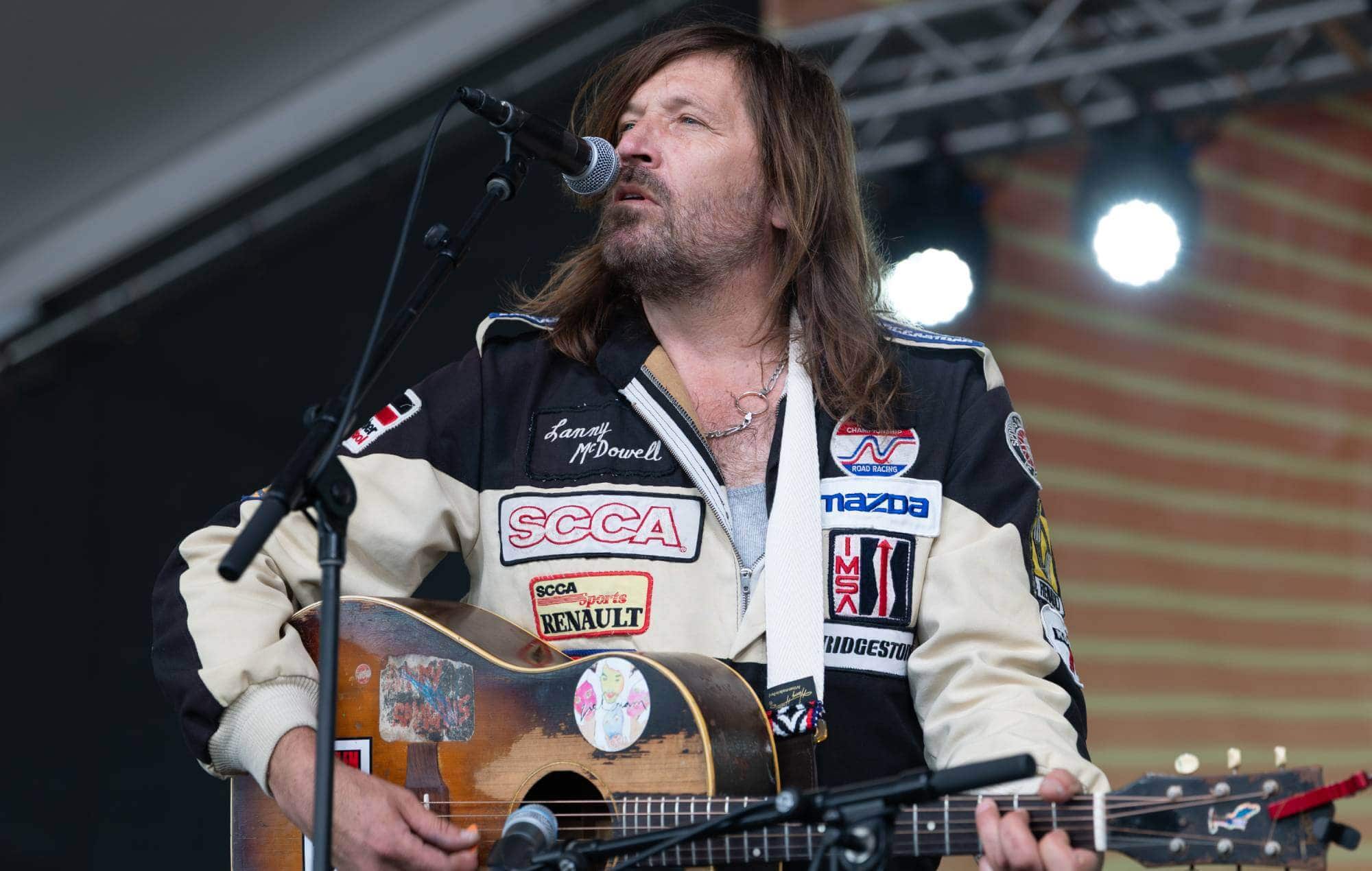 Evan Dando, the iconic frontman of The Lemonheads