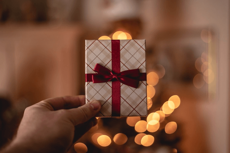 TRANSFORME SEUS CARTÕES DE PRESENTE DE NATAL INDESEJADOS EM DINHEIRO VIVO