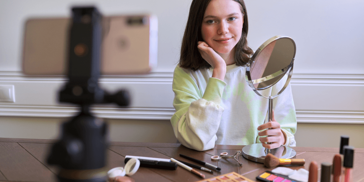 Best Non Toxic Makeup for Kids: What to Look For (and What to Skip)
