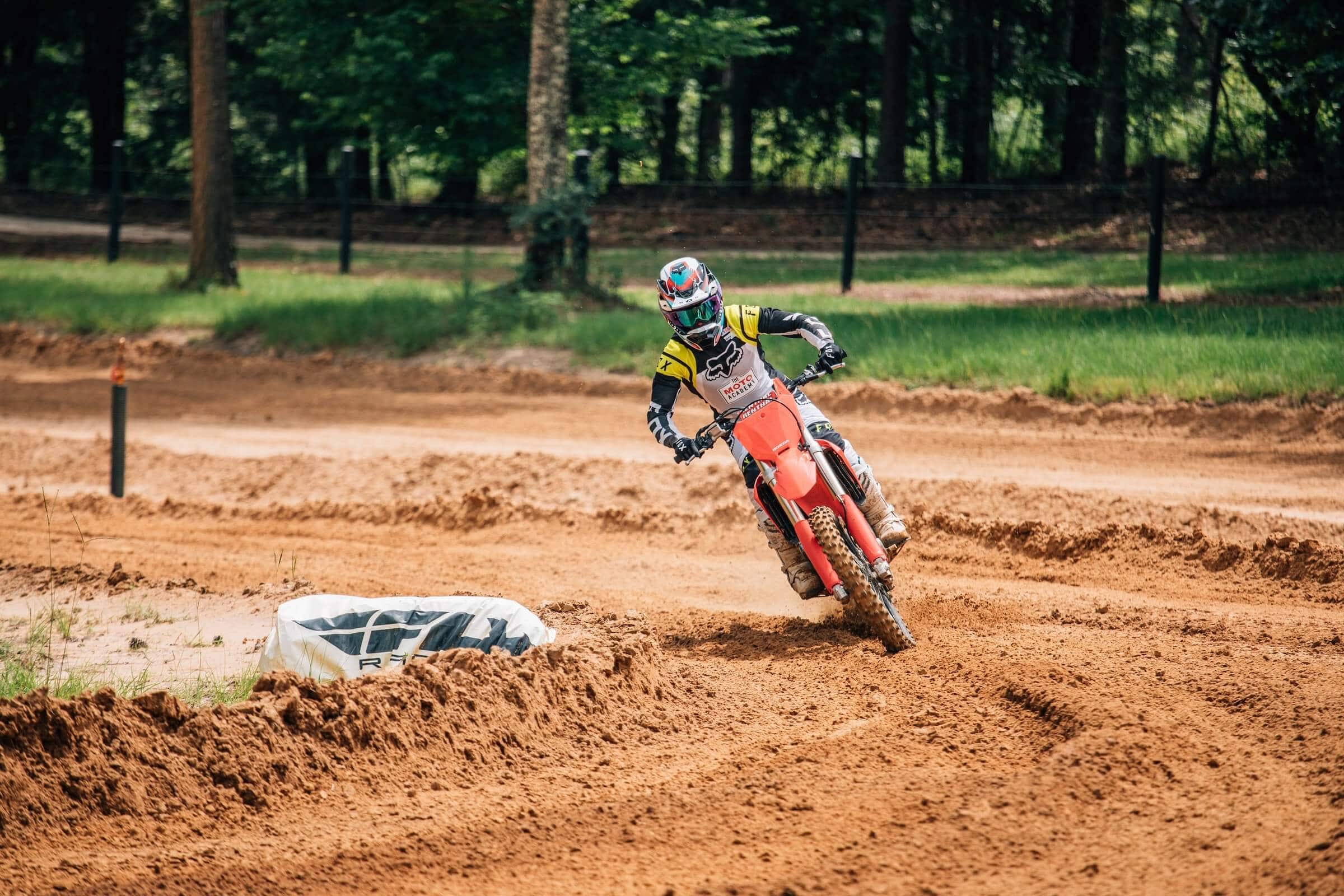Deep Rutted Corners