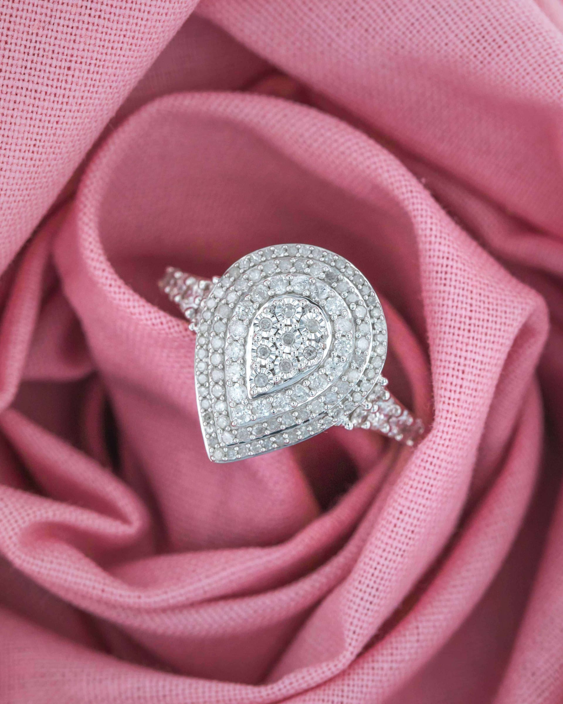 Can You Give A Promise Ring To Your Best Friend?