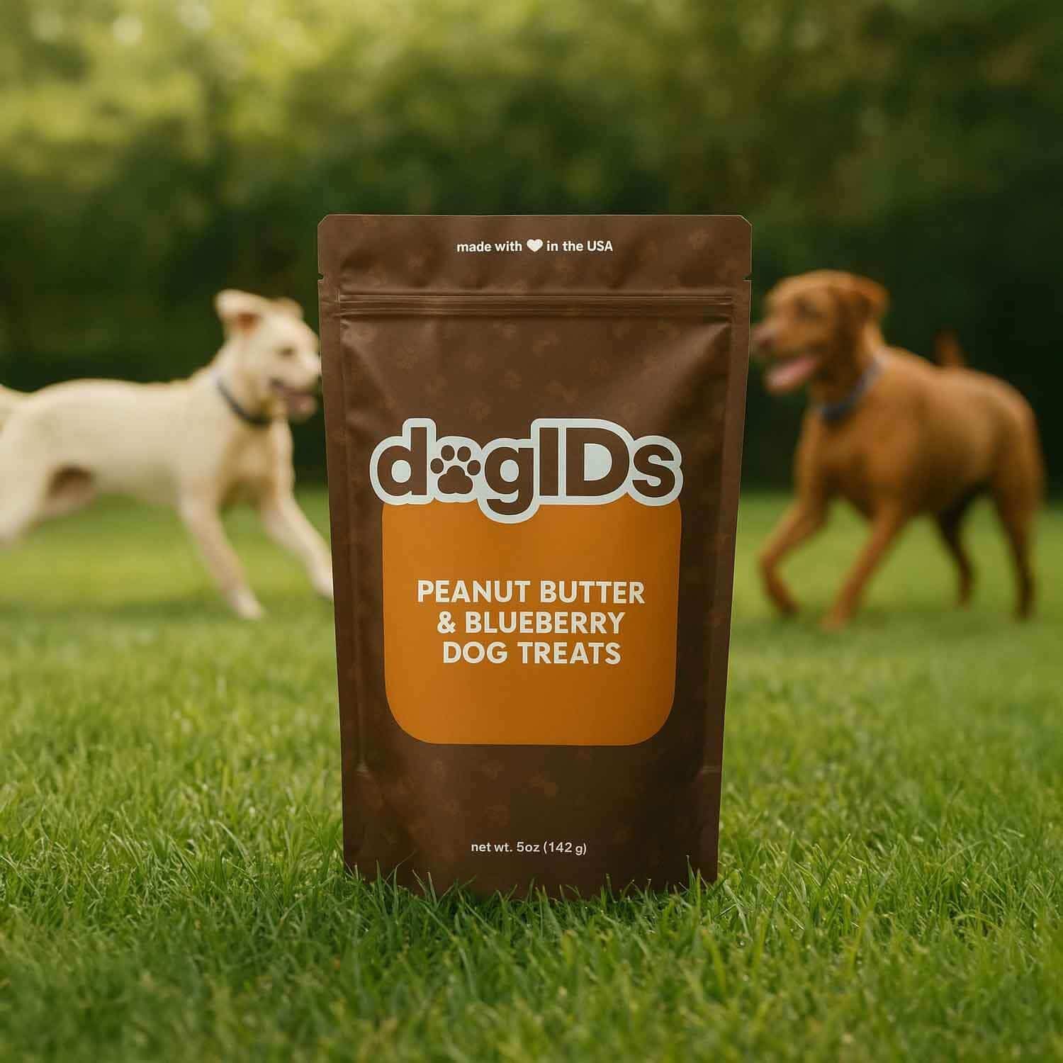 dogids-peanut-butter-and-blueberry-dog-treats-dogs-in-background.jpg
