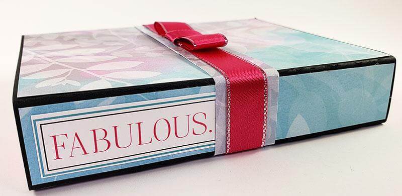 A Friendships Notecard Carrier makes the perfect gift.