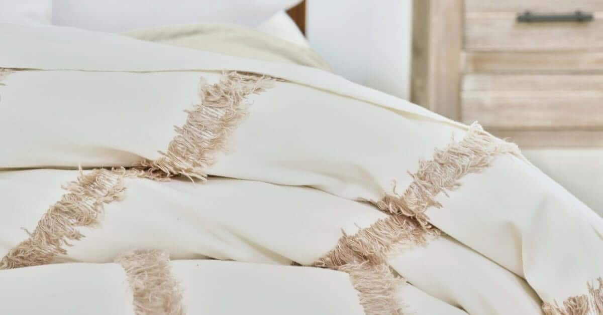 Fil Coupé: Understanding This Textured Textile