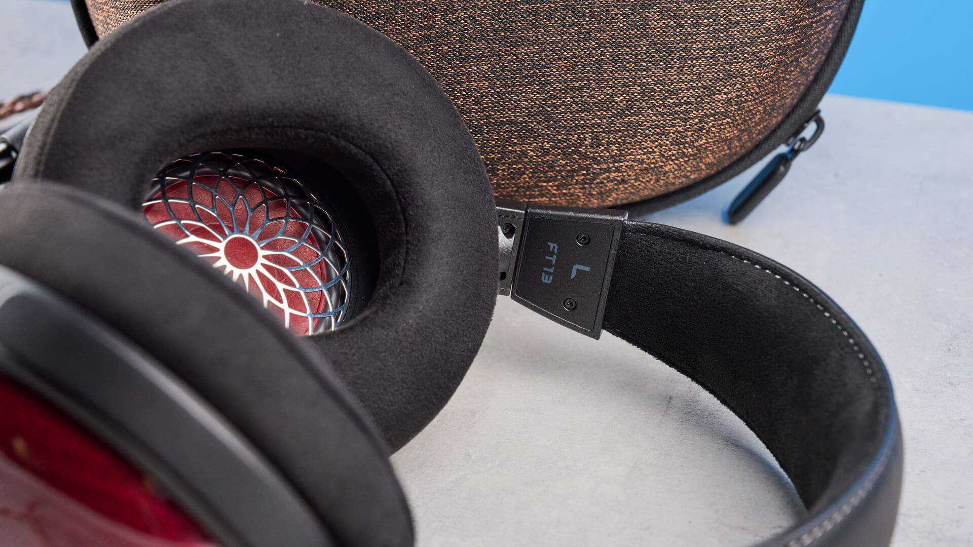 Immersive listening with FiiO FT13