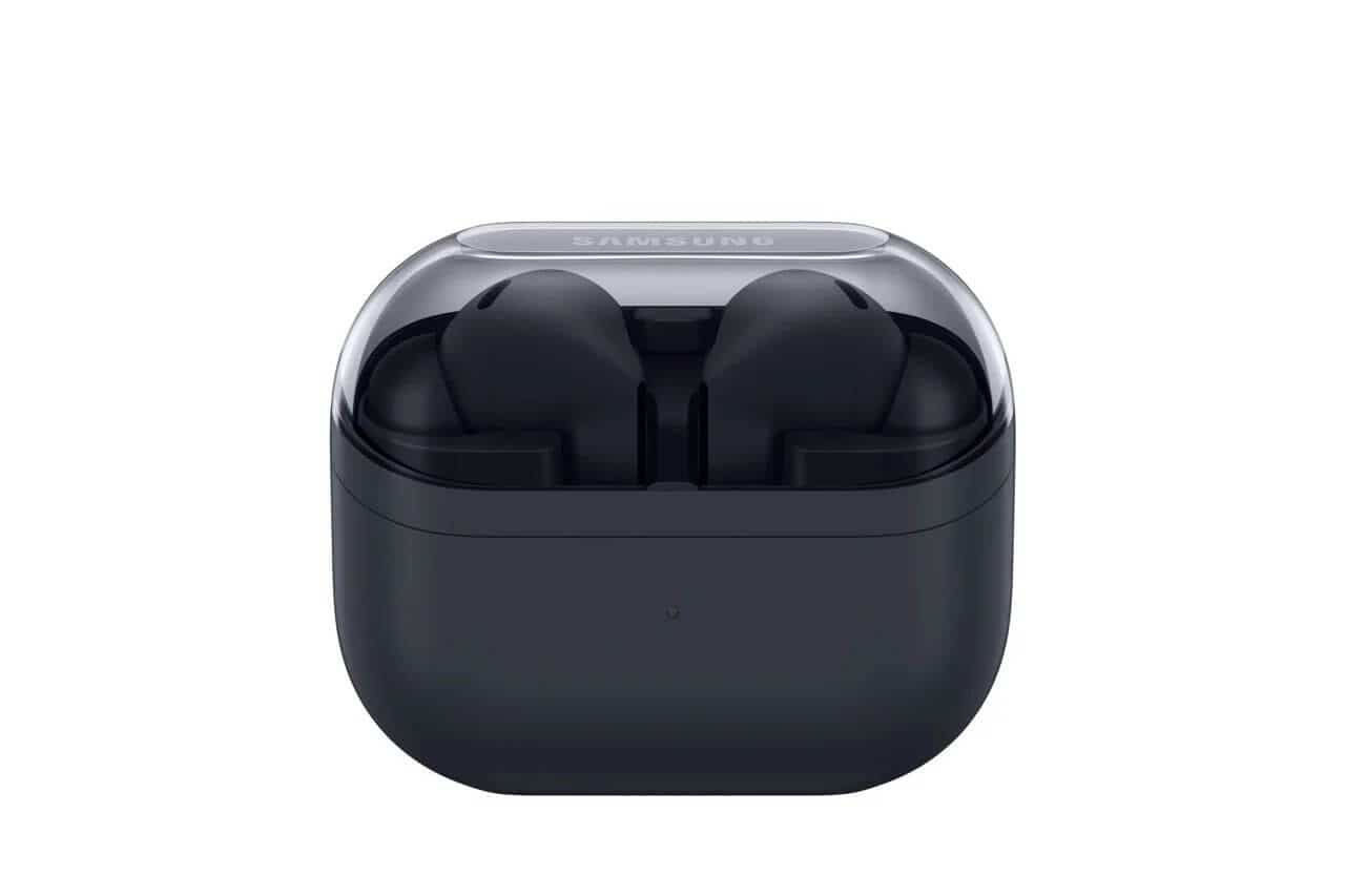Front view of black Galaxy Buds 3 FE charging case
