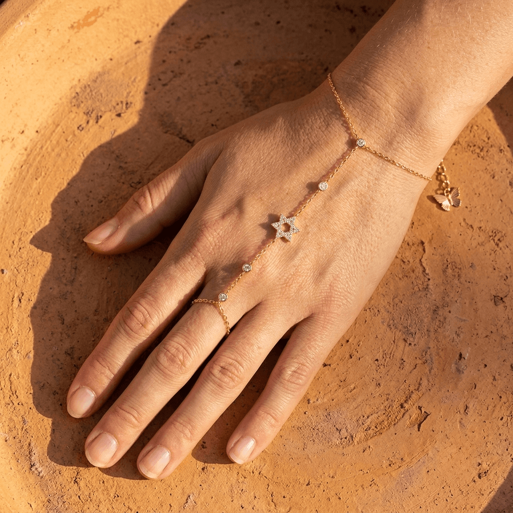 Star of David Bezel Hand Chain Bracelet