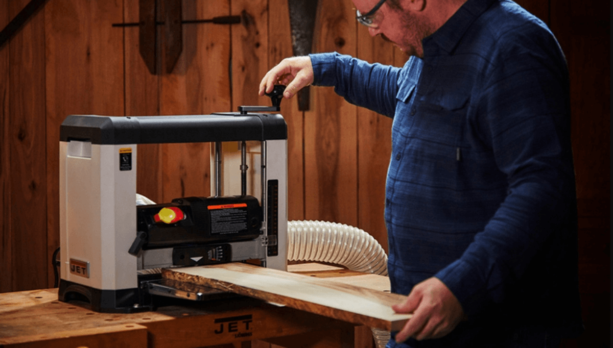 Jointers & Planers: Top Tips to Avoid Snipe in Wood Planing