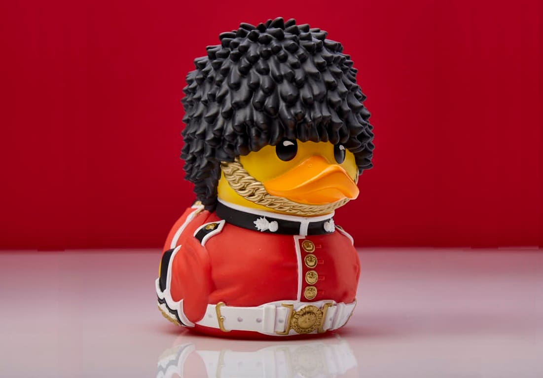 EXCLUSIVE KING’S GUARD TUBBZ COLLECTOR’S EDITION ARRIVES AT HAMLEYS