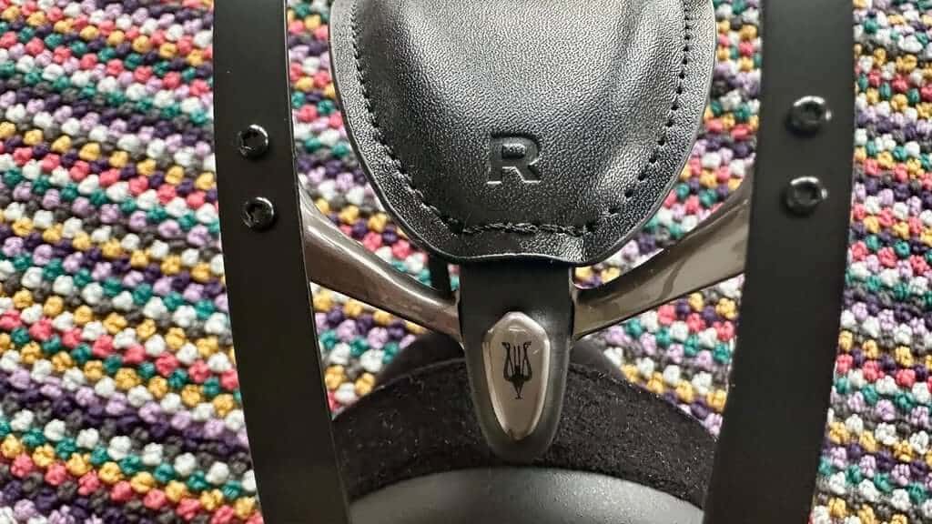 Meze Audio 105 AER headphones