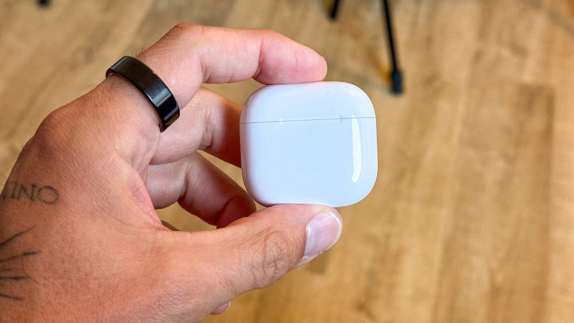 AirPods Pro 3 Design Changes: Goodbye Physical Button, Hello Compact Style
