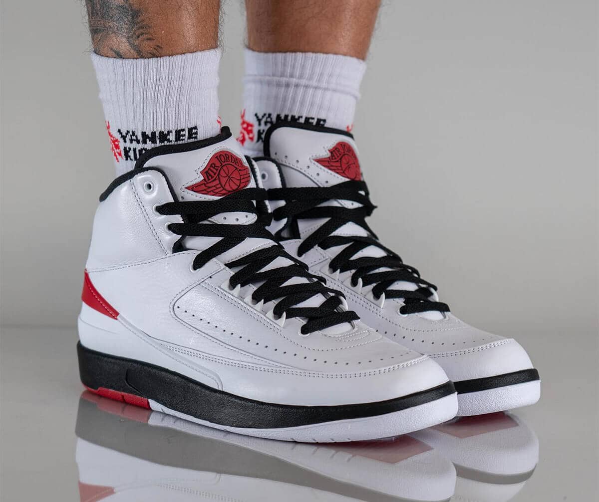 Air Jordan 2 OG “Chicago”