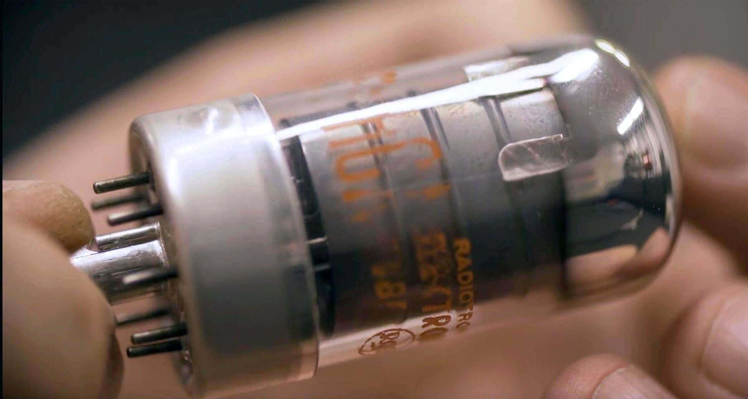 vacuum-tube-1.jpg