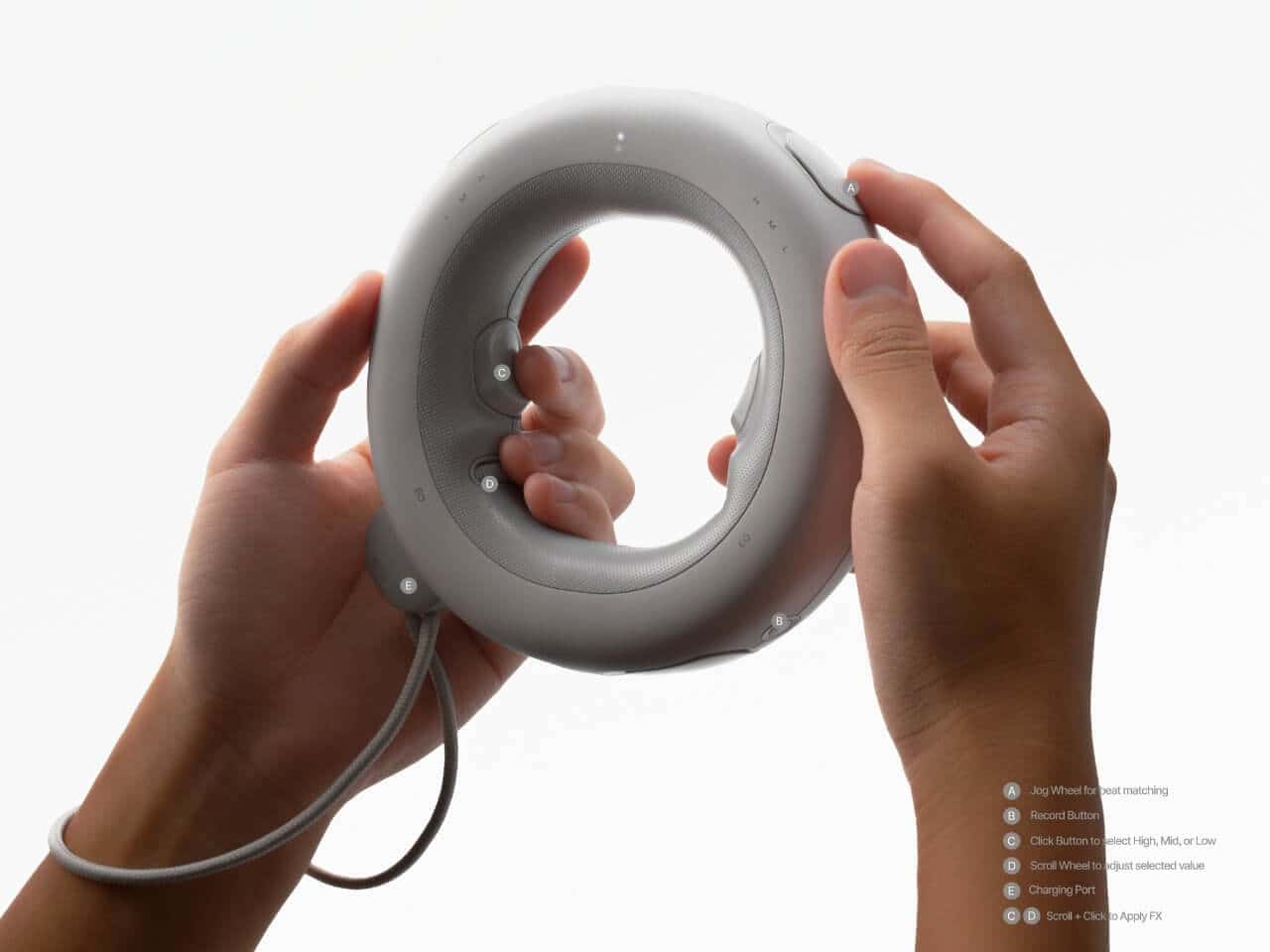 Tuno with a hand ready to operate