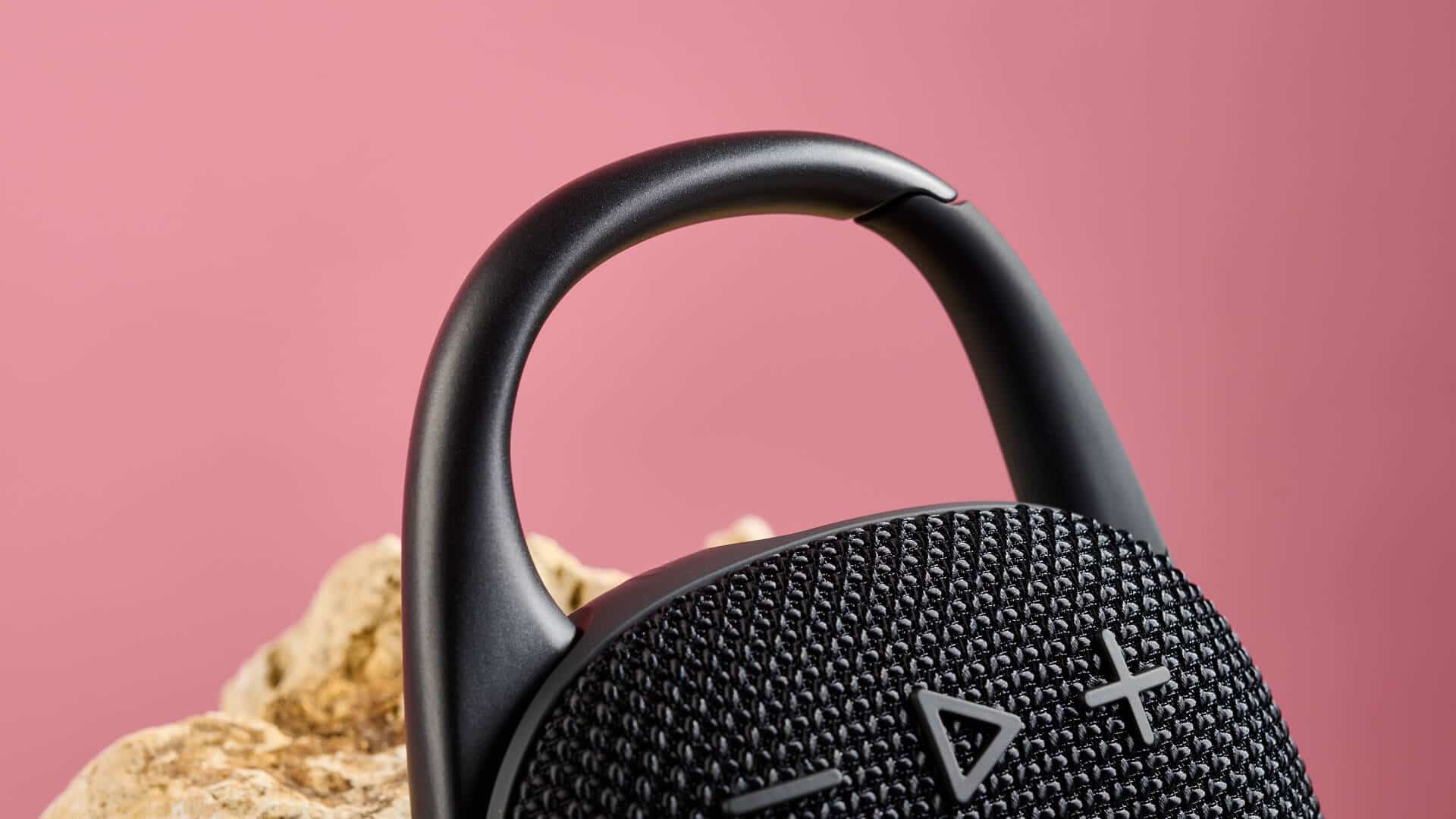 JBL Clip 5 Review: Compact Speaker with Impressive Sound Quality