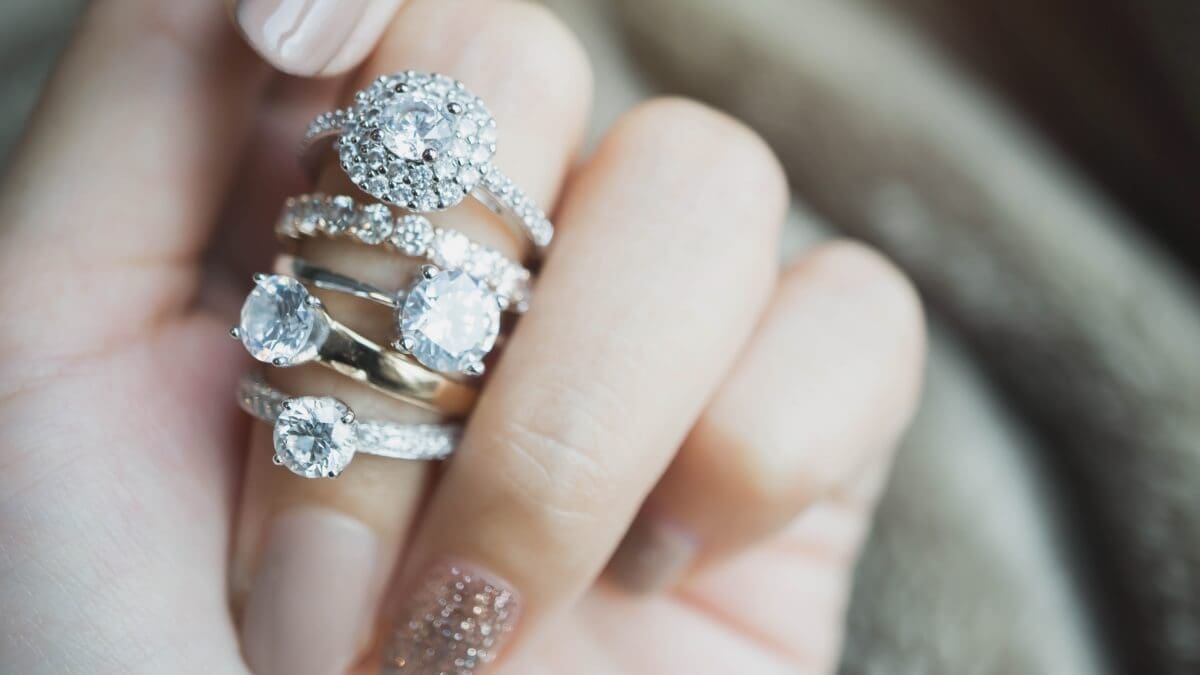 Diamond Ring FAQs - What You Need To Know About Diamond Rings