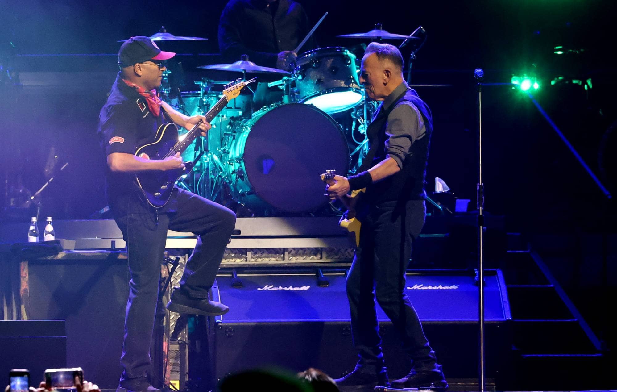 Bruce Springsteen Unveils Epic ‘Purple Rain’ Performance with Tom Morello from Minneapolis Tour Opener