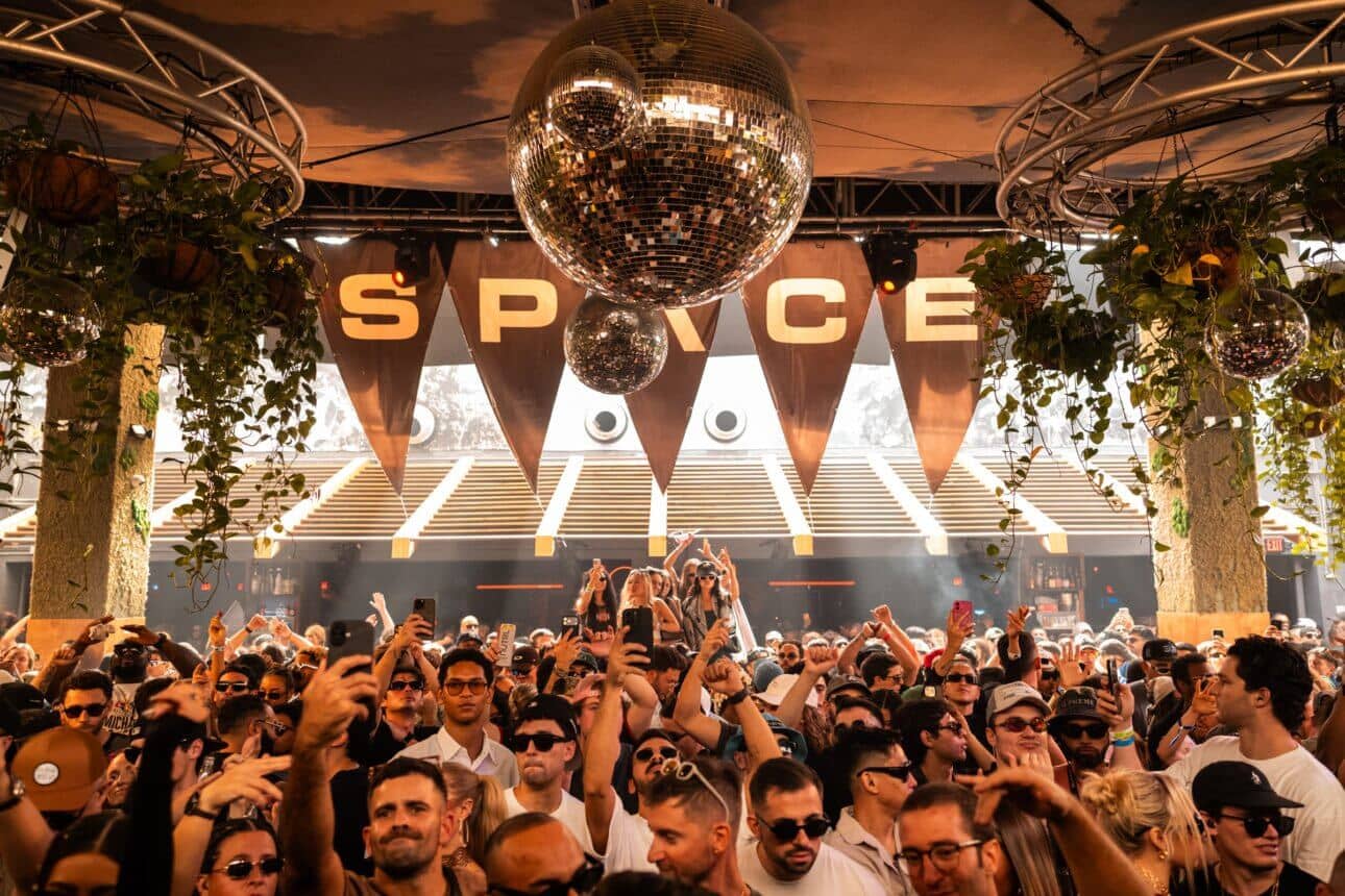 An unforgettable moment captured during the marathon 33 Hour Space Basel Closing Party.