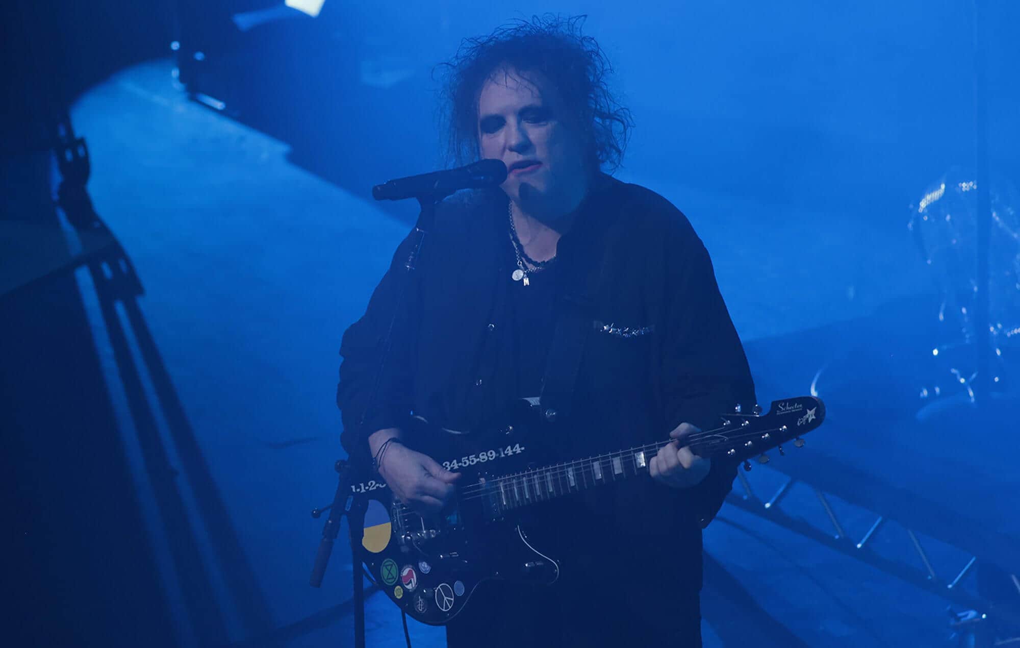 Robert Smith performing at the BandLab NME Awards 2022, photo by Andy Ford