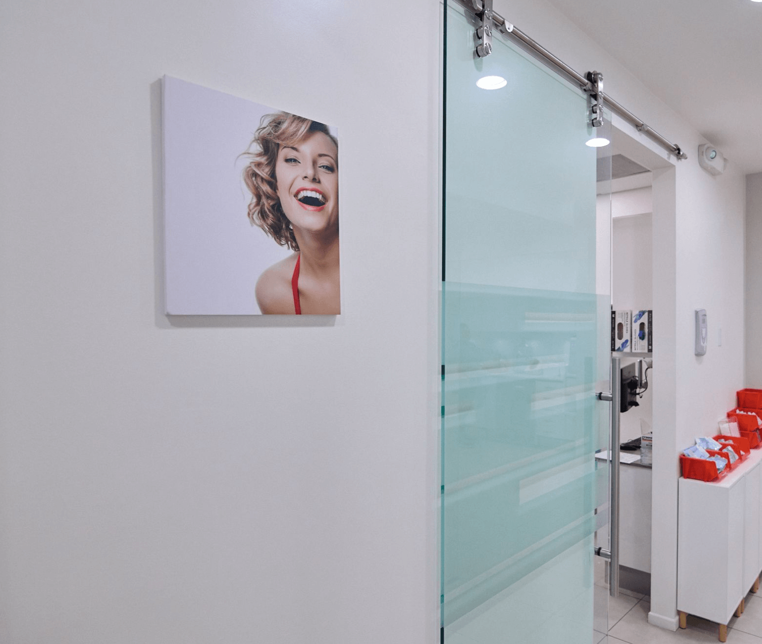 How Veneers Support Long-Lasting Cosmetic Dentistry Results