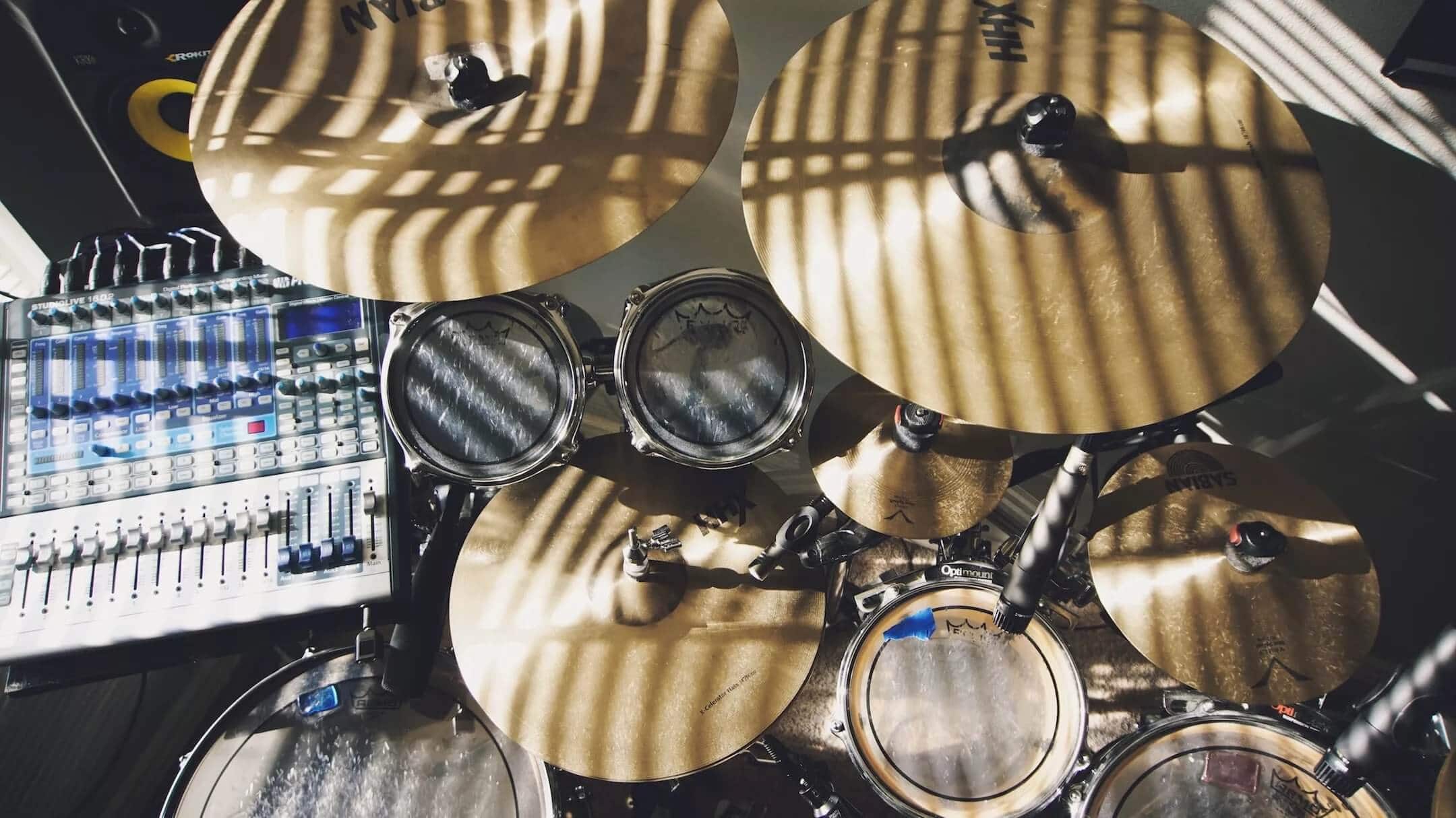 How to Humanize and Dehumanize Drums