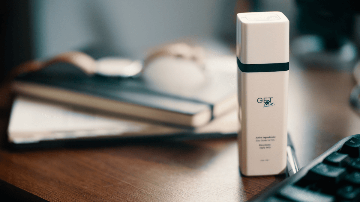 Is The Daily Good for Men with Acne?