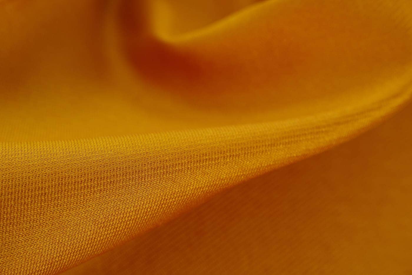 can you iron polyester