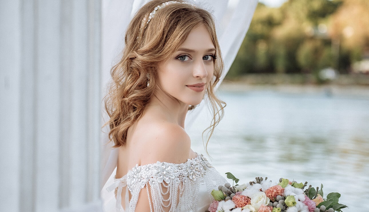 Say 'I Do' To The Jewellery Gift: What To Buy For A Bride To Be