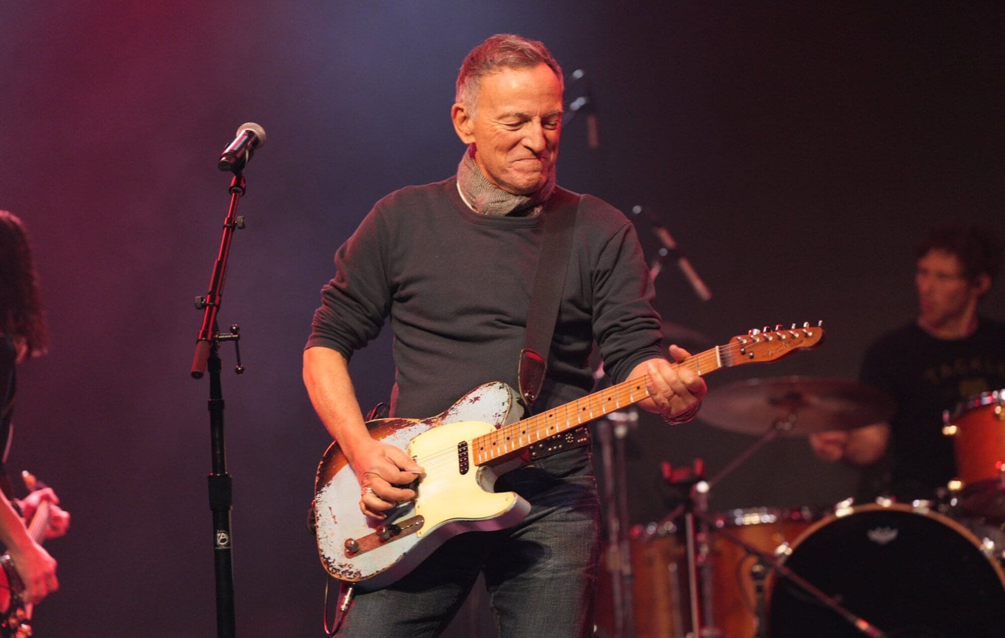 Bruce Springsteen’s ‘Born In The U.S.A.’ Scores Powerful New Anti-ICE Video