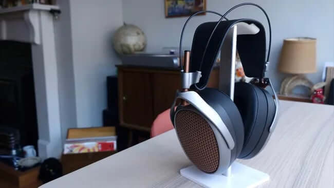 Meze Audio Poet
