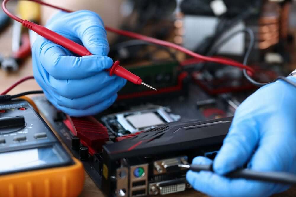 The Difference Between Data Recovery and Data Backup 