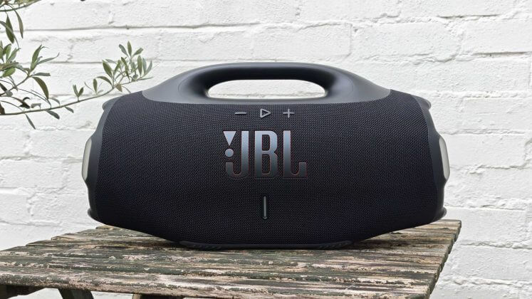 Rugged, stylish design with robust controls