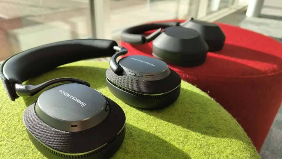 Sony WH-1000XM5 vs Bowers & Wilkins Px7 S3 Premium Headphone Battle