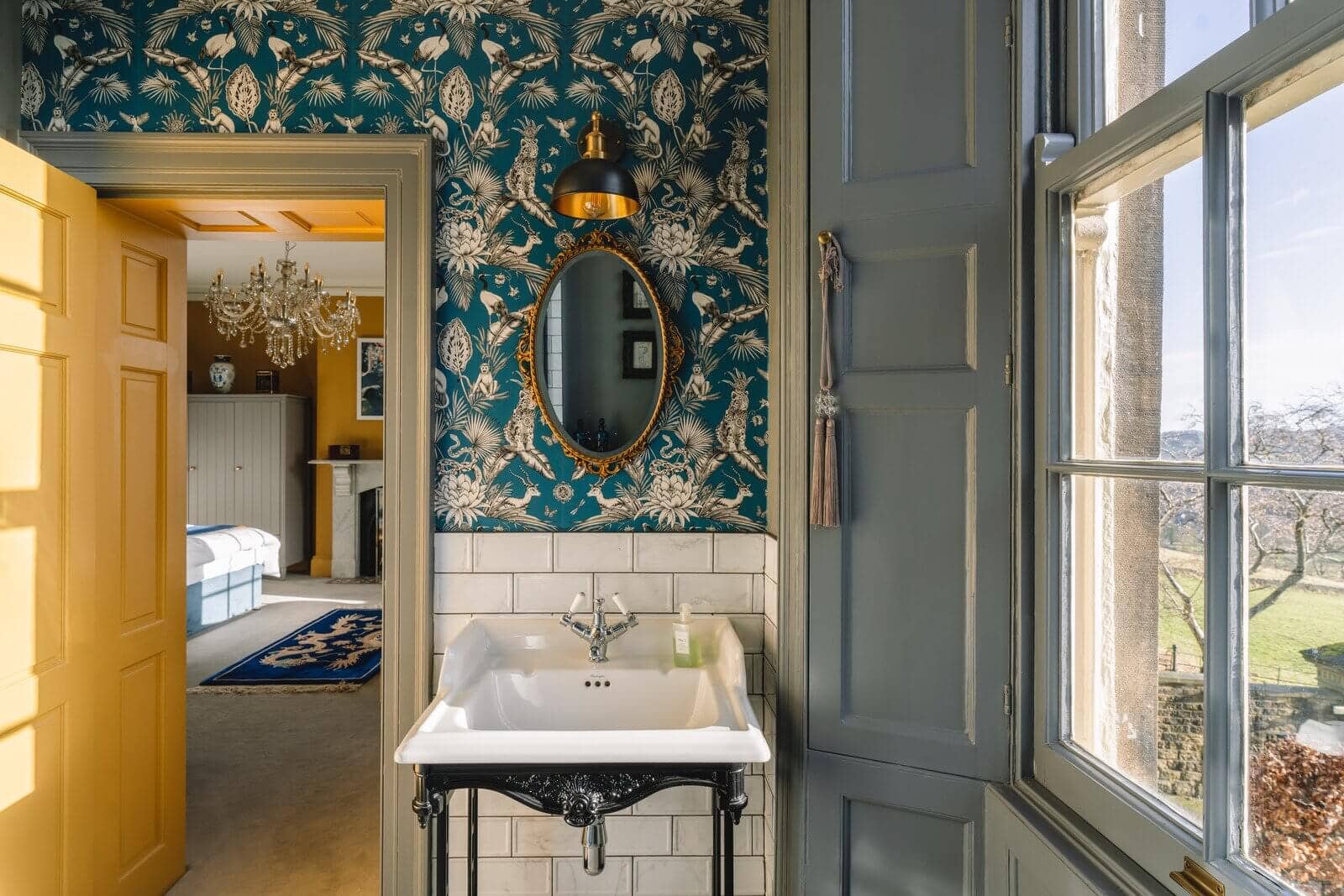 Regency Style Wallpaper