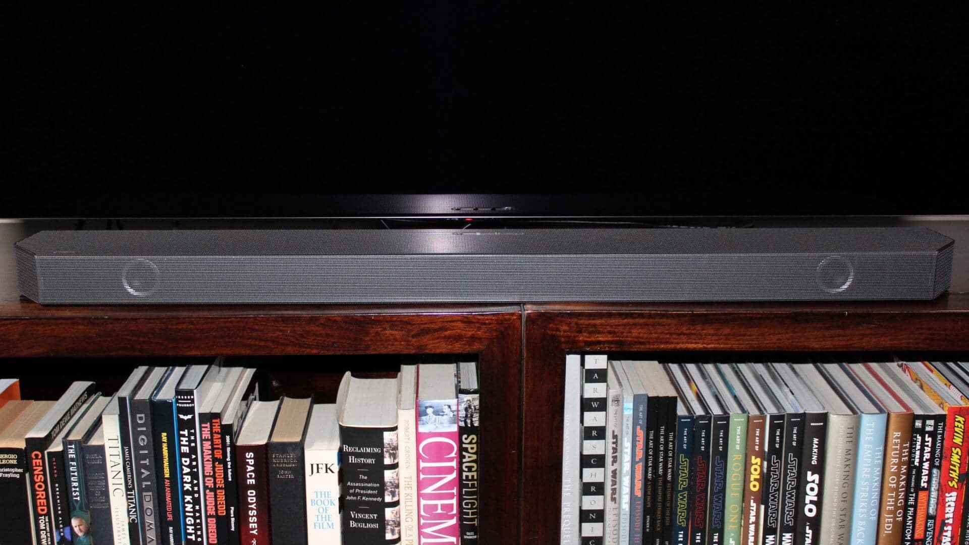 Samsung HW-Q800B delivering powerful sound