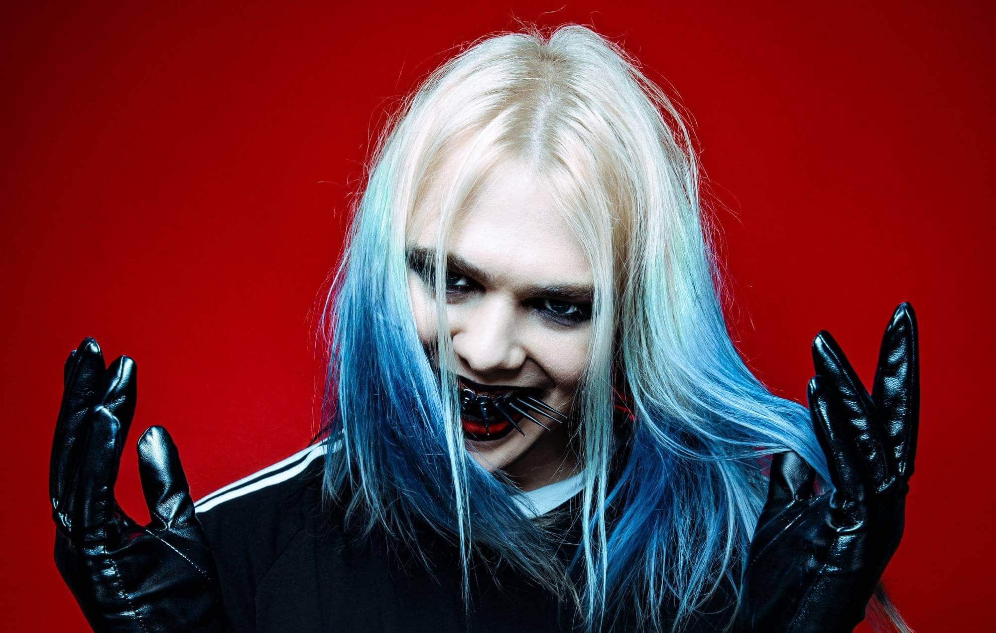Kim Dracula Cancels Shows After Near-Death Bus Fire Experience