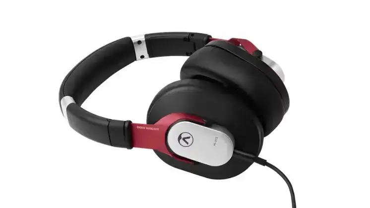 Austrian Audio Hi-X15