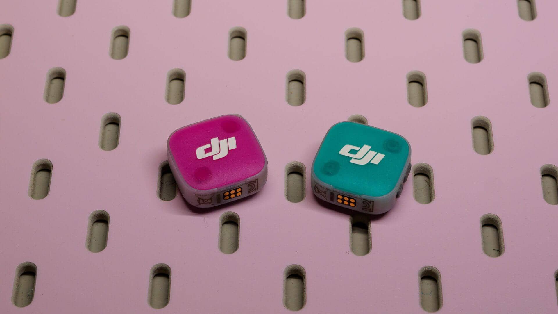 DJI Mic Mini 2 transmitter and receiver showing clip and connections