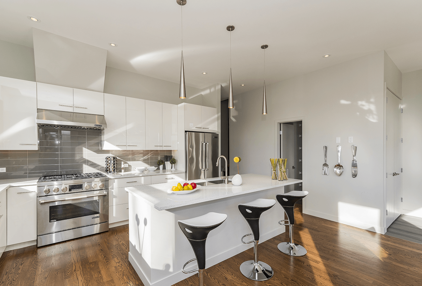 Maximized Small Kitchen Space Ideas To Fall In Love With